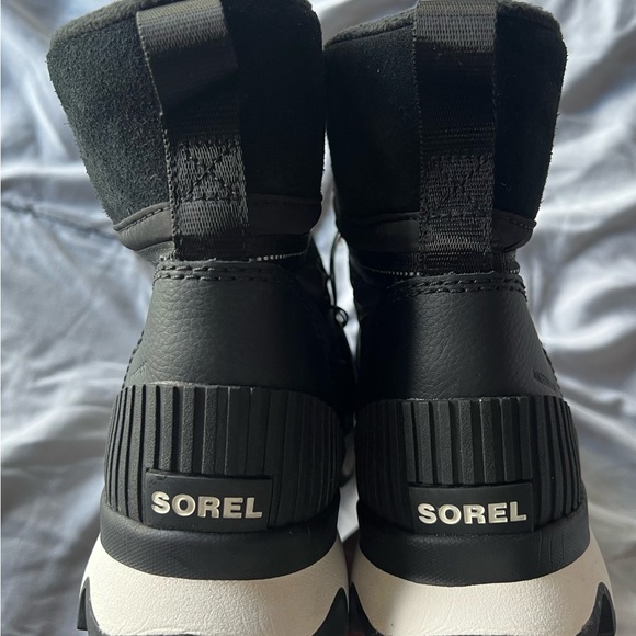 Sorel Kinetic sport sneaker boot NWT size 11 - Picture 3 of 10